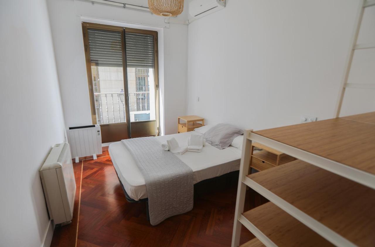 Апартаменты Apartamento Barco Мадрид Экстерьер фото